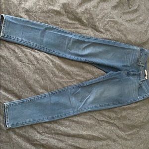 Levi’s high waisted jeans size 26
